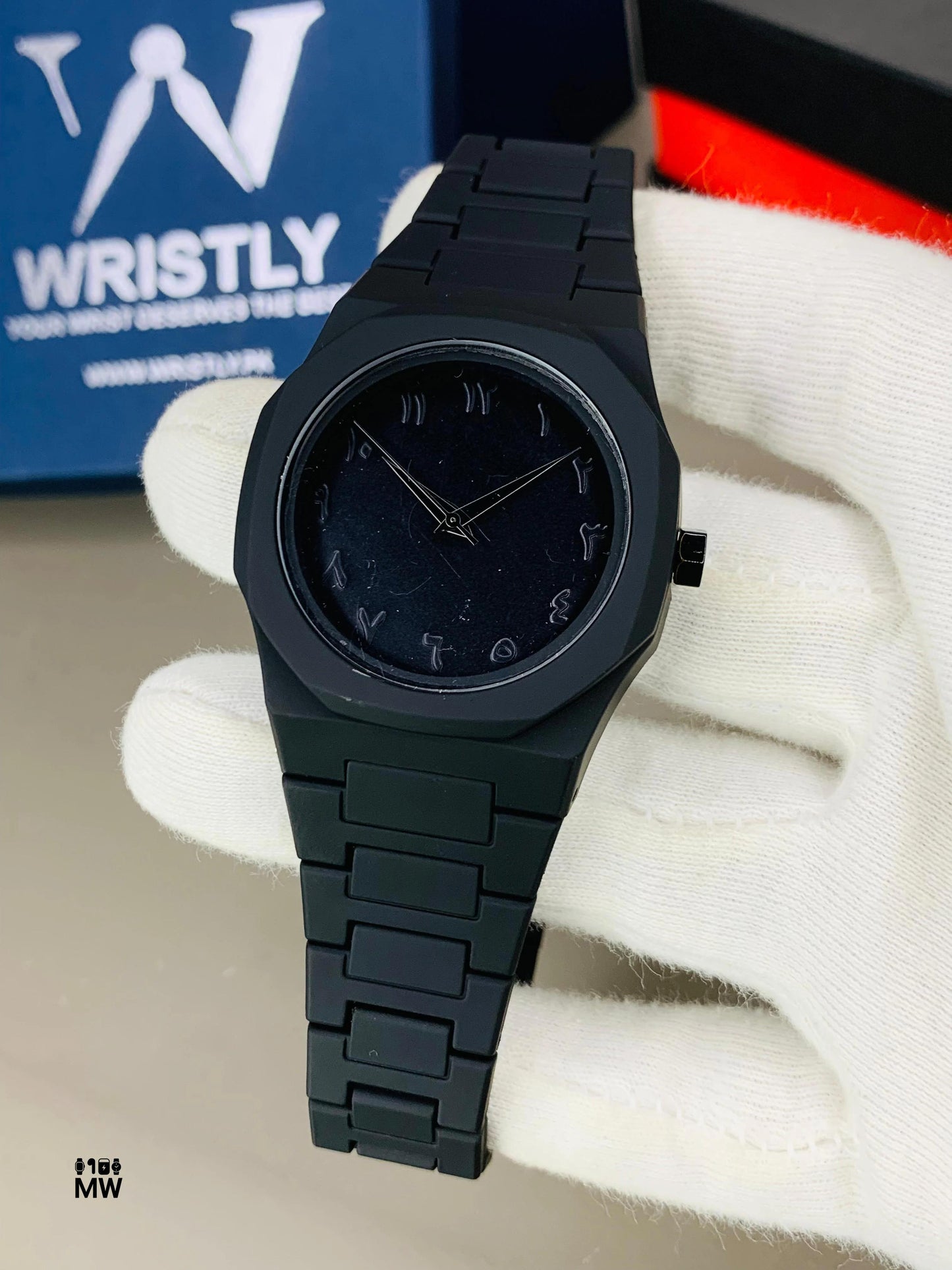 Black Arabic Aura Watch
